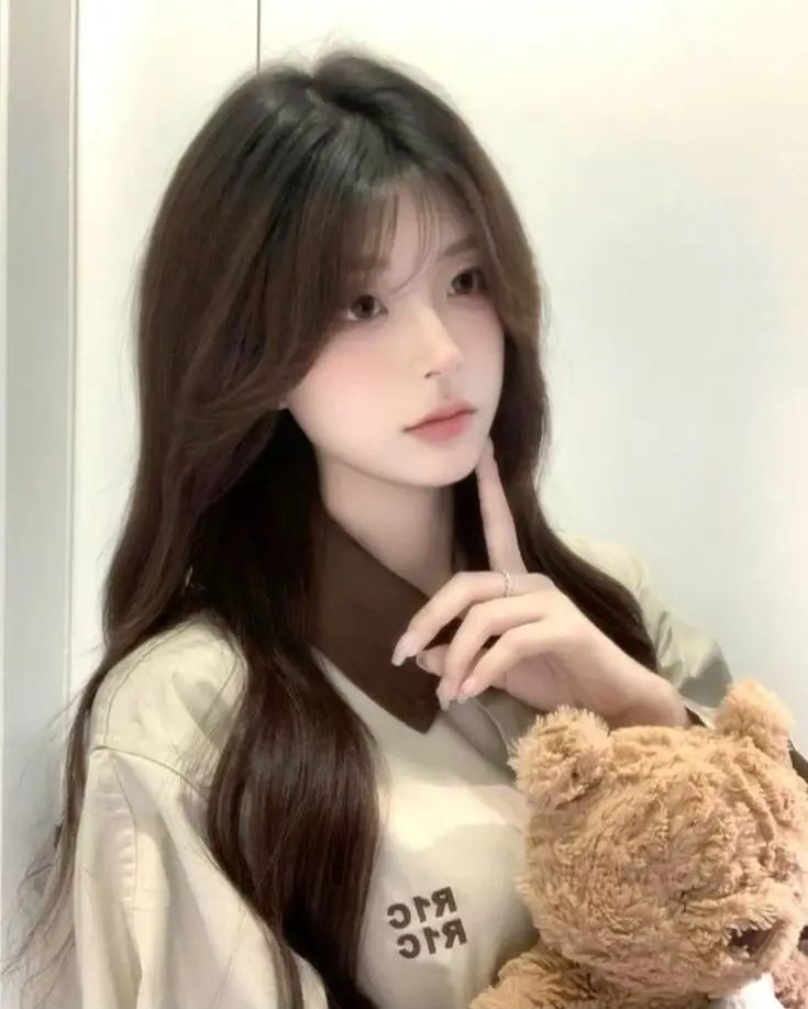 Ảnh Anime Con Gái Cute: Thế Giới Đầy Màu Sắc 39