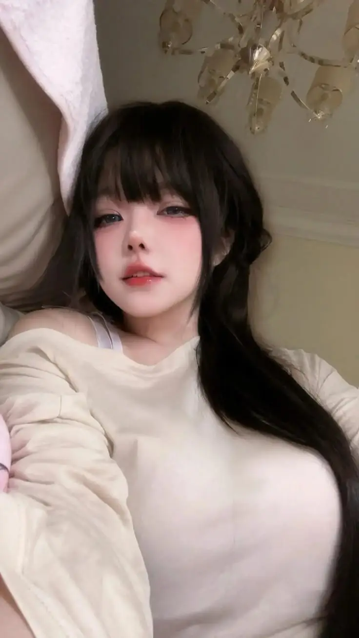 Ảnh Anime Con Gái Cute: Thế Giới Đầy Màu Sắc 61