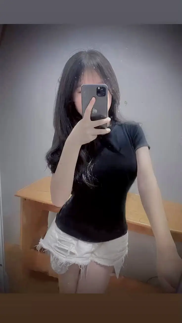 Ảnh Con Gái 18 Tuổi Xinh Xắn 14