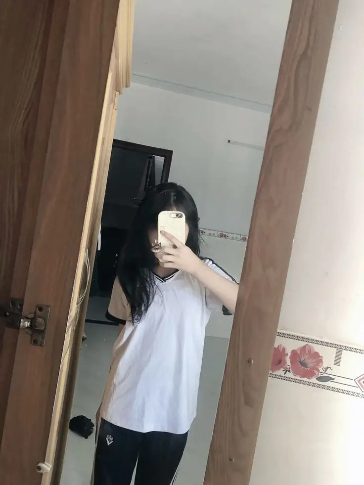 Ảnh Con Gái 18 Tuổi Xinh Xắn 28
