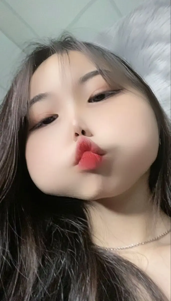 Ảnh Con Gái 18 Tuổi Xinh Xắn 51