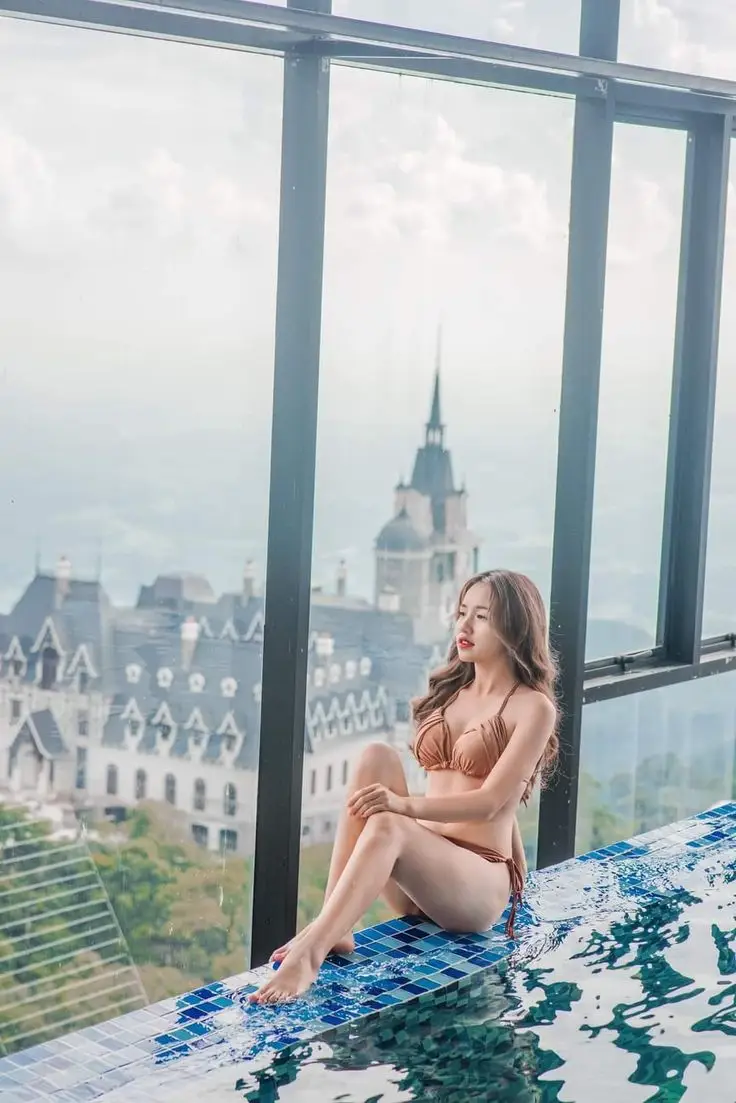 Ảnh Con Gái Mặc Đồ Bơi Quyến Rũ 51