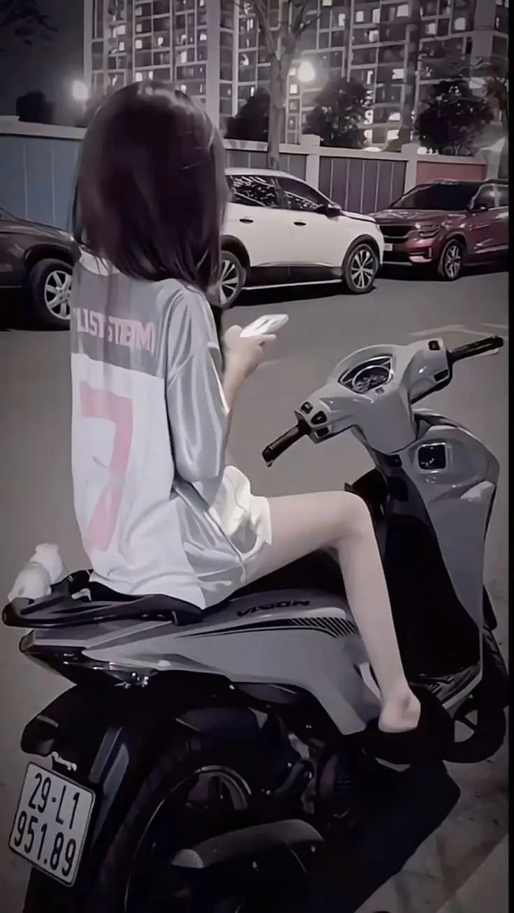 Ảnh Con Gái Ngầu Ngoài Đời - Thể Hiện Phong Cách Cá Nhân 27
