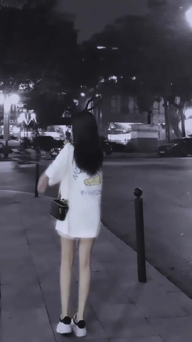 Ảnh Con Gái Ngầu Ngoài Đời - Thể Hiện Phong Cách Cá Nhân 32
