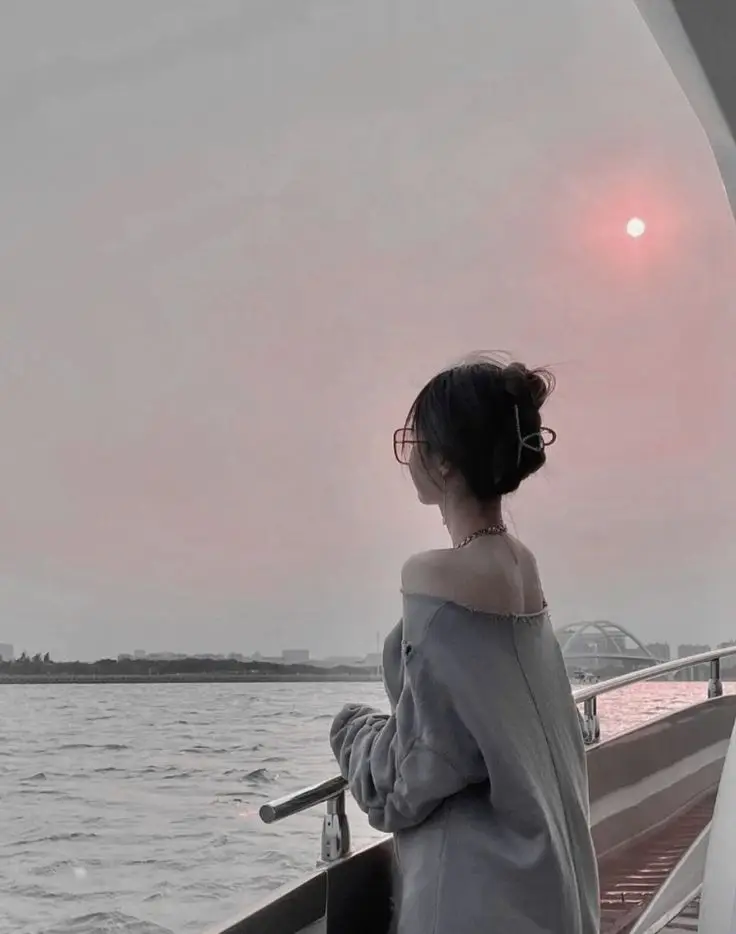 Ảnh Con Gái Quay Lưng: Khám Phá Vẻ Đẹp Bí Ẩn 49