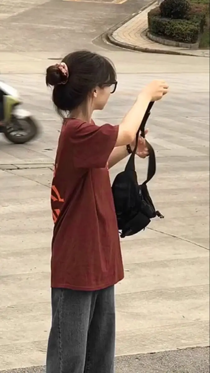 Ảnh Gái 2009 Che Mặt - Thời Trang Và Đẹp Đẽ Qua Thời Gian 5