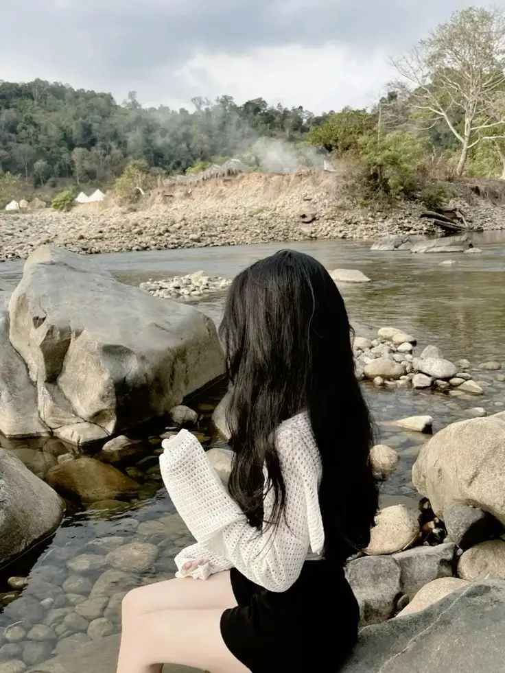 Ảnh Gái Chụp Che Mặt - Vẻ Đẹp Mysterious 49