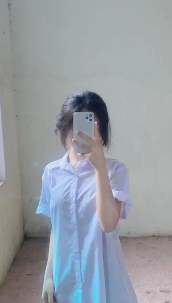 Ảnh gái học sinh che mặt - Sự dễ thương kín đáo 35