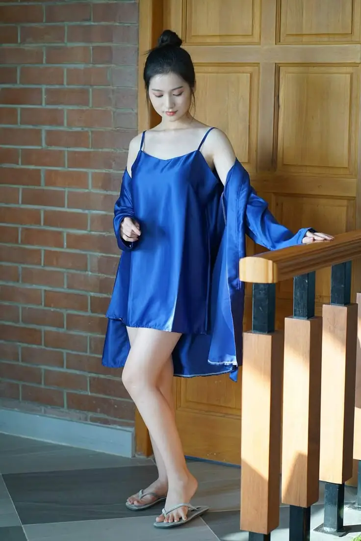 Ảnh gái mặc đồ ngủ - Thoải mái và dễ thương 38