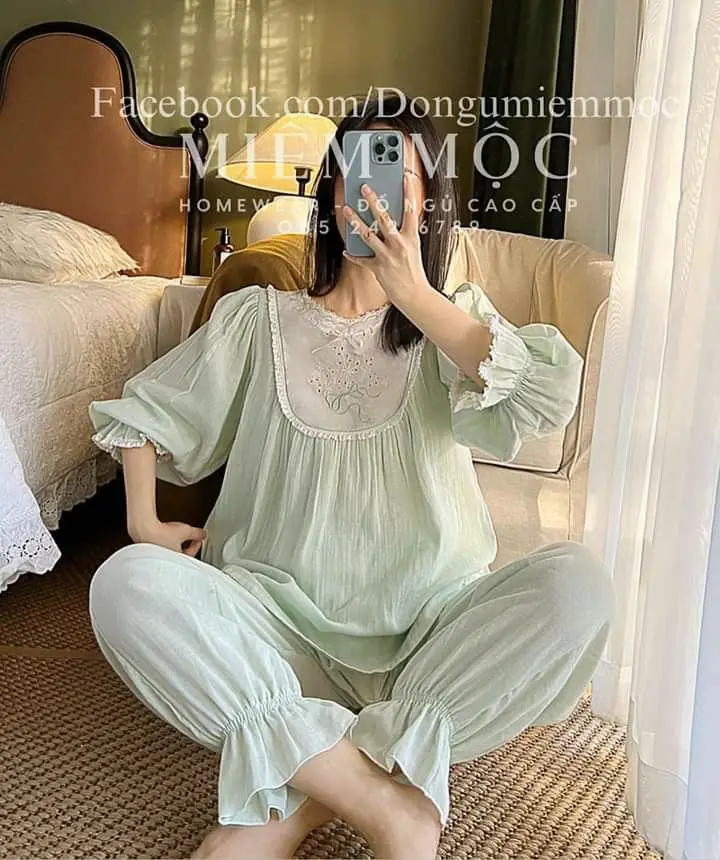 Ảnh gái mặc đồ ngủ - Thoải mái và dễ thương 43