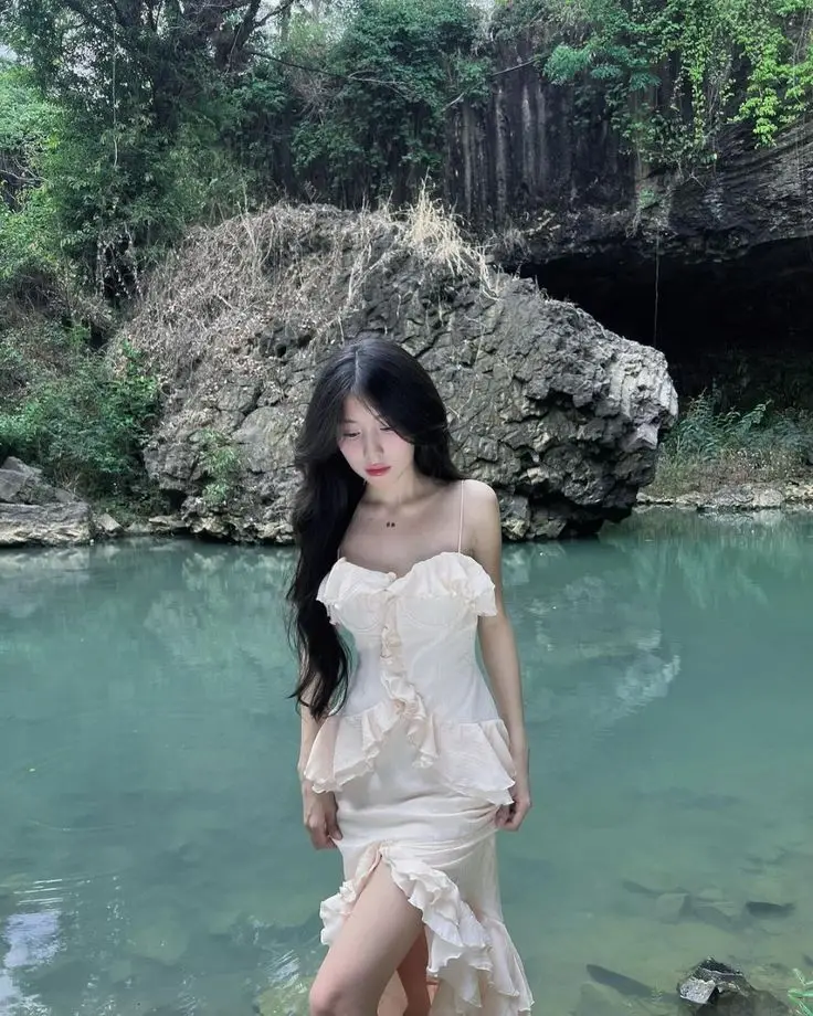 Ảnh gái mặc đồ ngủ - Thoải mái và dễ thương 54