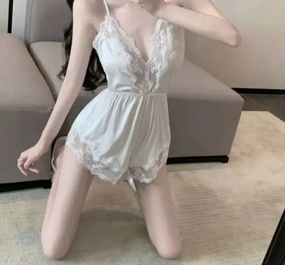 Ảnh gái mặc đồ ngủ - Thoải mái và dễ thương 57