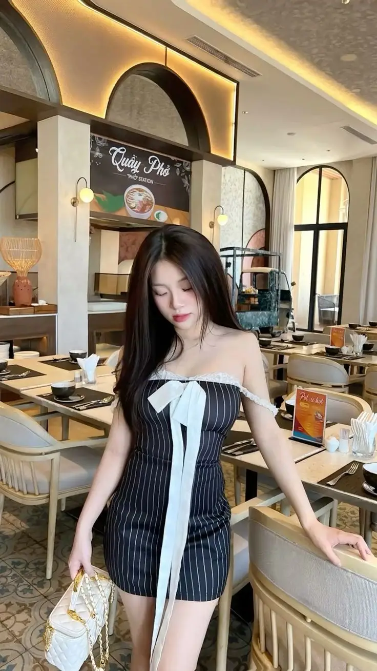 Ảnh Gái Mặc Váy Ngắn - 50 Hình Ảnh Nữ Tính 37