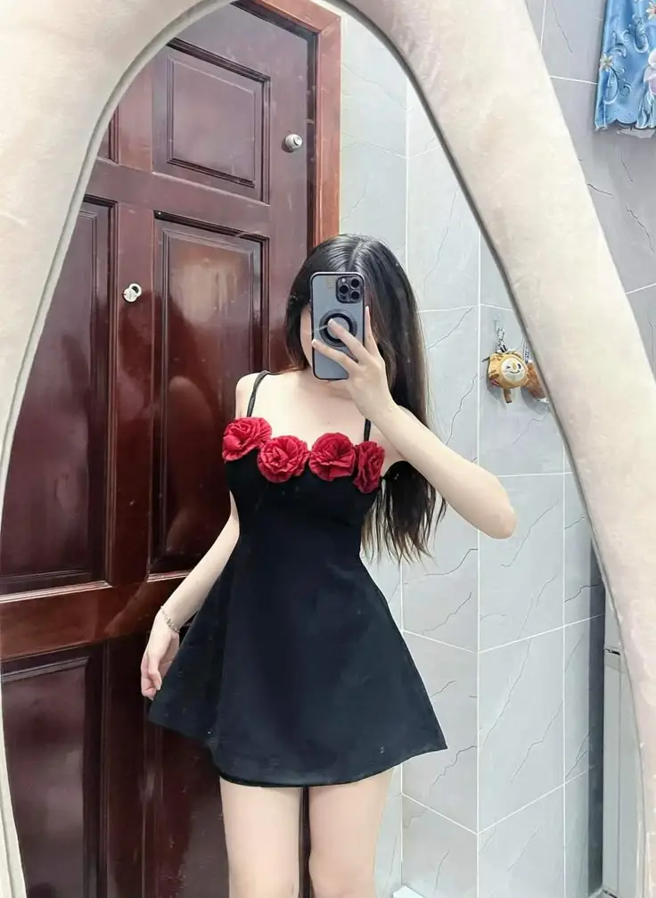 Ảnh Gái Mặc Váy Ngắn - 50 Hình Ảnh Nữ Tính 62
