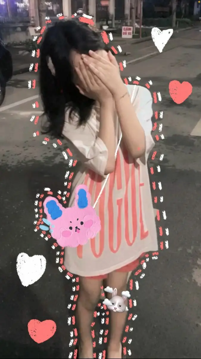 Ảnh Gái Xinh Che Mặt 2k10: Vẻ Đẹp Hiện Đại 3