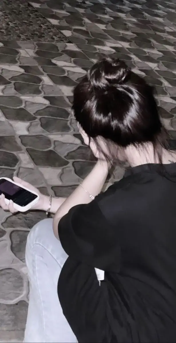 Ảnh Gái Xinh Che Mặt Buồn Gây Cảm Xúc 37