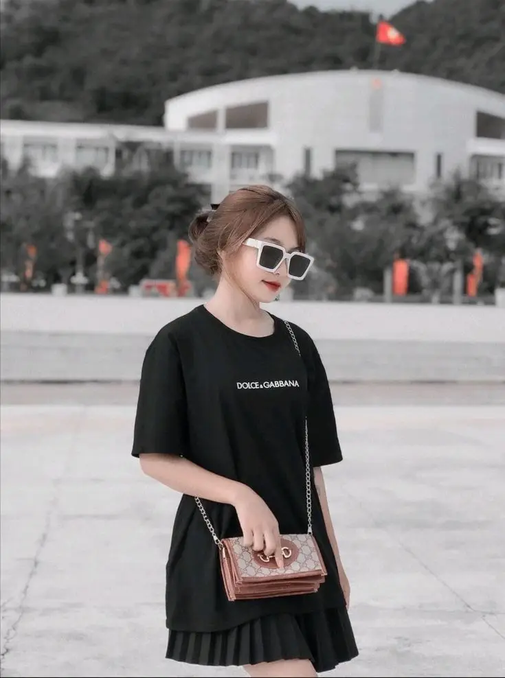 Ảnh Gái Xinh Đeo Kính Che Mặt - 50 Hình Ảnh Thời Trang 58