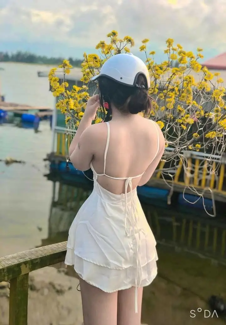Ảnh Gái Xinh Hở Hang Tạo Nên Sự Quyến Rũ 15