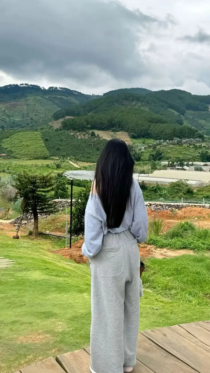 Ảnh Gái Xinh Khoe Lon - Những Khoảnh Khắc Ngọt Ngào 6