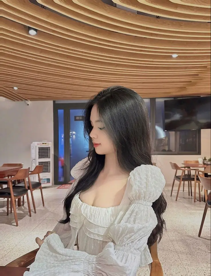 Ảnh Gái Xinh Khoe Lon - Những Khoảnh Khắc Ngọt Ngào 20