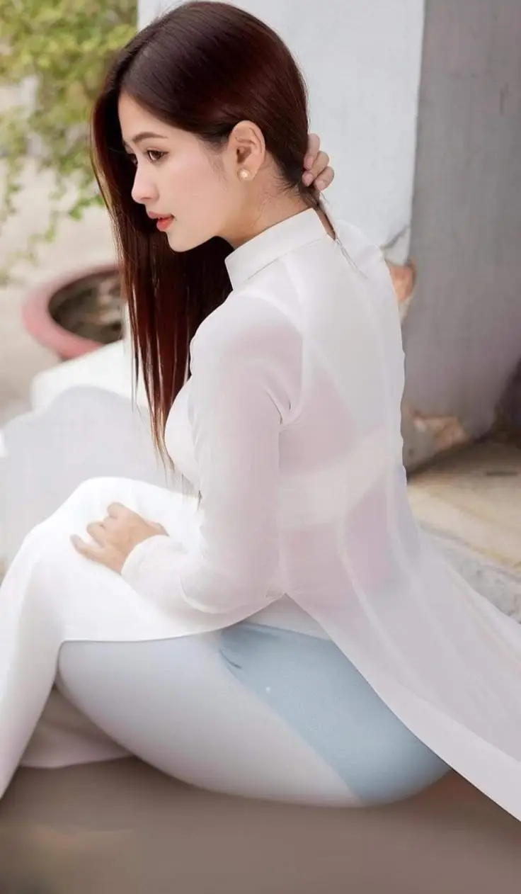 Ảnh Gái Xinh Mặc Áo Dài - Bộ Sưu Tập 50 Hình Ảnh Đẳng Cấp 35