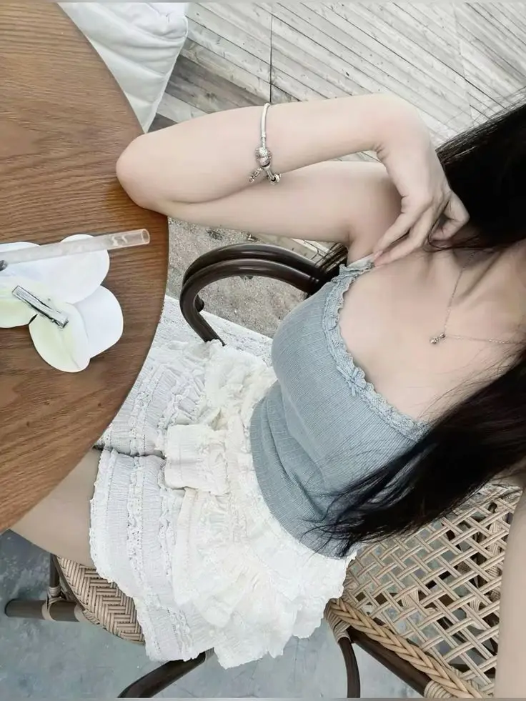 Ảnh Gái Xinh Ngực To - Tuyển Tập 50 Ảnh Hút Mắt 10