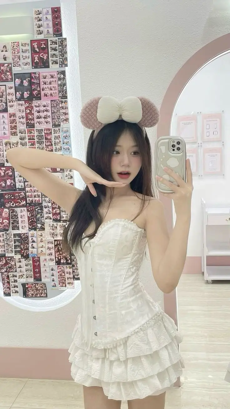 Ảnh Gái Xinh Tik Tok - Xu Hướng Hình Ảnh Nổi Bật 7