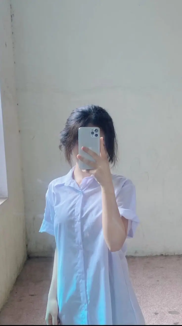 Ảnh Gái Xinh Tóc Ngắn - Vẻ Đẹp Nữ Tính 26