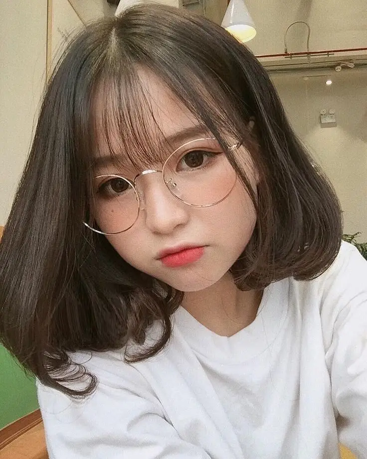 Ảnh Gái Xinh Tóc Ngắn - Vẻ Đẹp Nữ Tính 36