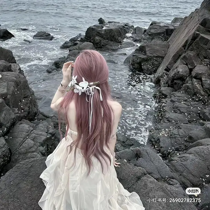 Avatar chụp sau lưng nữ anime: Tuyển tập 50 hình ảnh phong cách 23