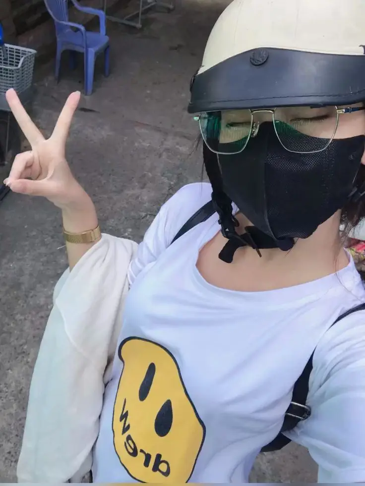 40 avatar đeo khẩu trang nữ thời trang và ấn tượng 21