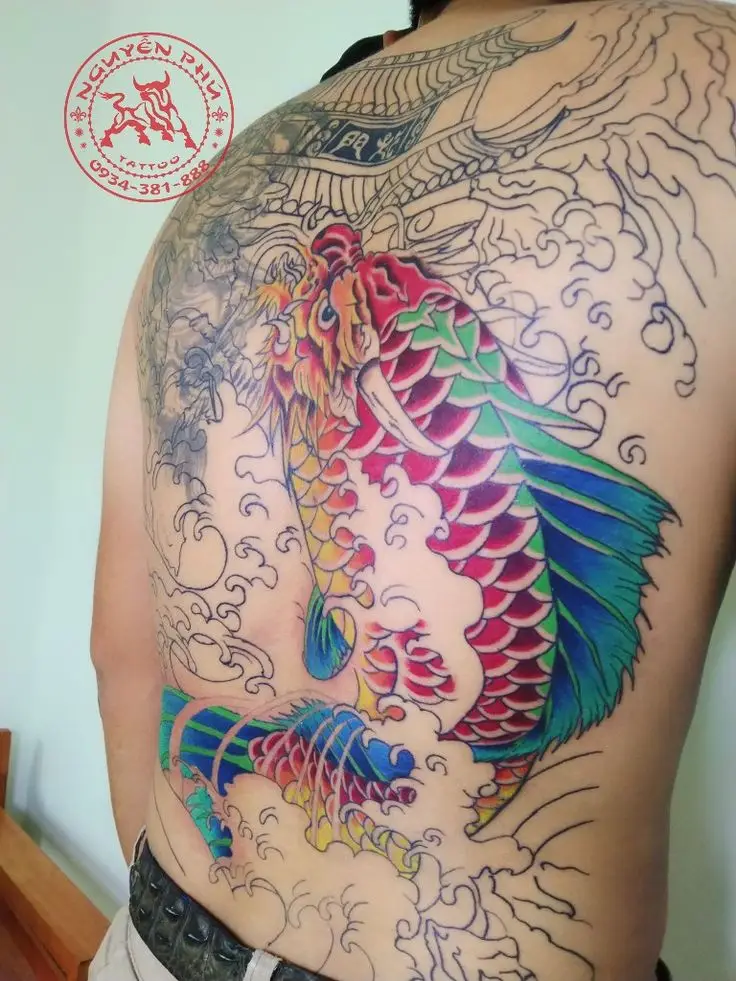Cá Chép Vượt Vũ Môn Hình Xăm - Ý Nghĩa Và Thiết Kế Độc Đáo 13