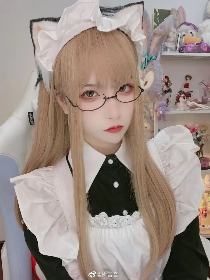 Cosplay Hầu Gái Thủ Dâm - Bộ Sưu Tập Hình Ảnh Độc Đáo 11
