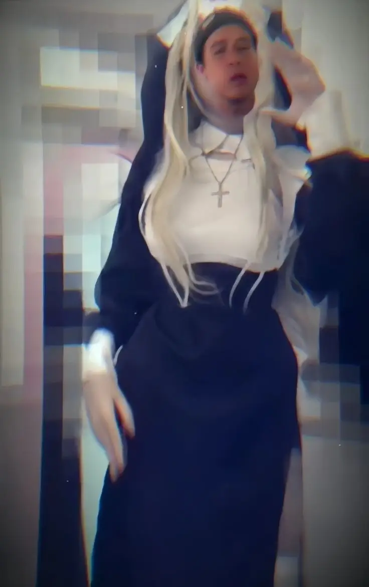 Cosplay Hầu Gái Thủ Dâm - Bộ Sưu Tập Hình Ảnh Độc Đáo 14