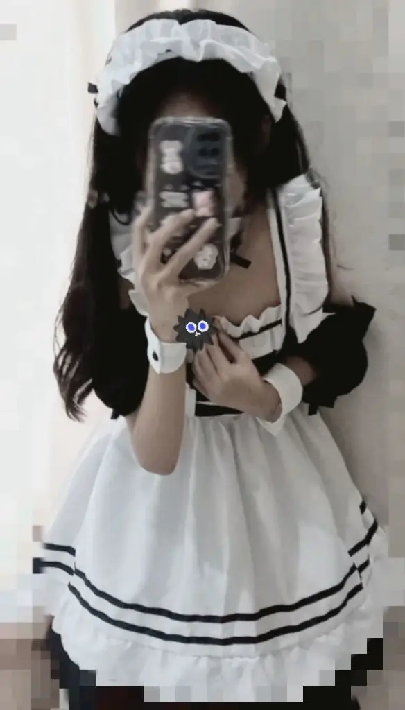Cosplay Hầu Gái Thủ Dâm - Bộ Sưu Tập Hình Ảnh Độc Đáo 45