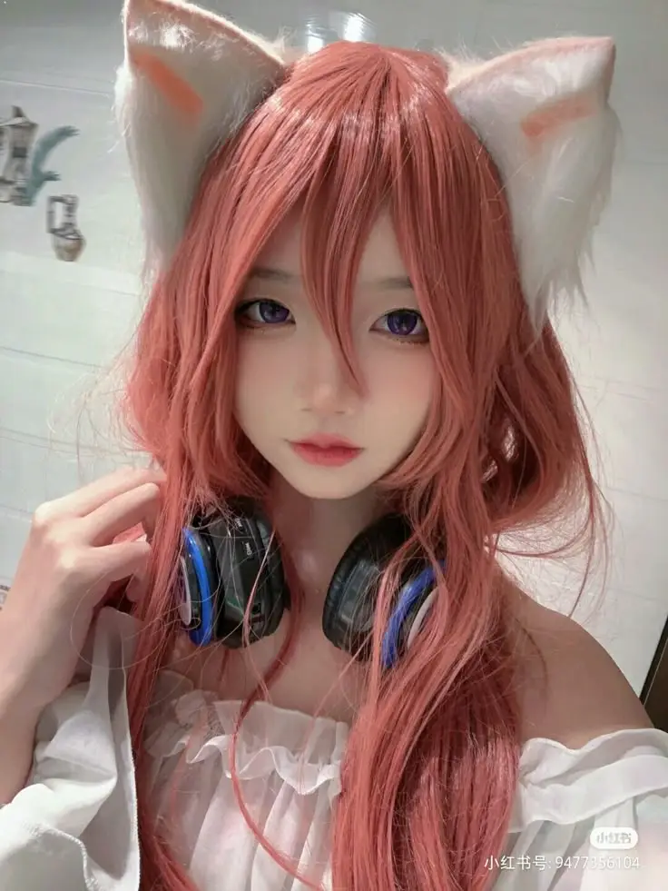 Cosplay Hầu Gái Thủ Dâm - Bộ Sưu Tập Hình Ảnh Độc Đáo 47