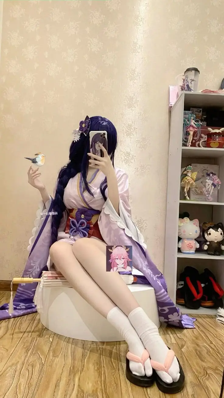 Cosplay Hầu Gái Thủ Dâm - Bộ Sưu Tập Hình Ảnh Độc Đáo 54