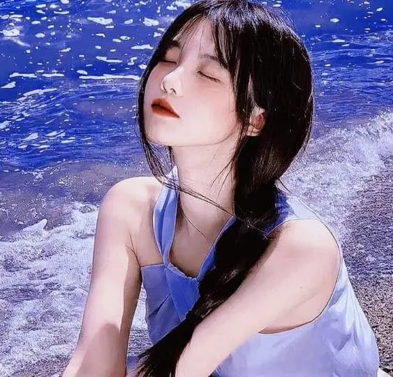 Gái Anime Không Mặc Đồ - Hình Ảnh Nghệ Thuật Độc Đáo 8