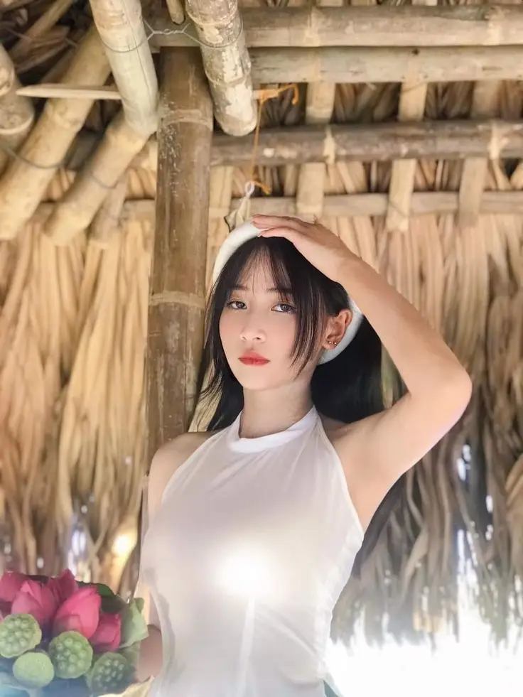 Gái Mặc Áo 2 Dây - Mẫu Ảnh Thời Trang 5