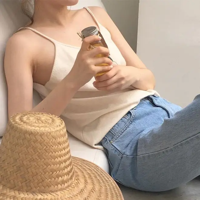 Gái Mặc Áo 2 Dây - Mẫu Ảnh Thời Trang 13