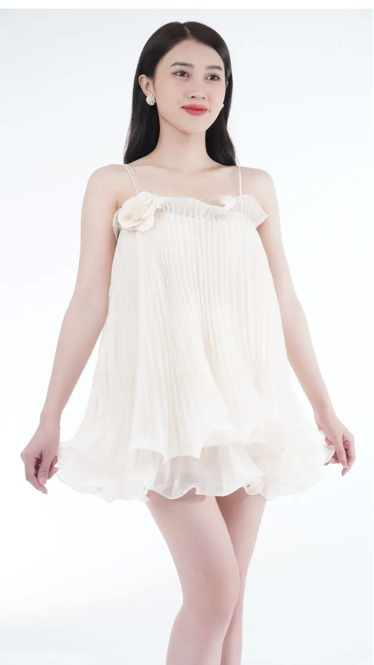 Gái Mặc Áo 2 Dây - Mẫu Ảnh Thời Trang 31