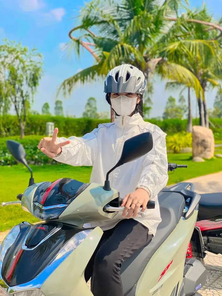 Gái xinh đeo khẩu trang - Bộ sưu tập ảnh thời đại mới 3