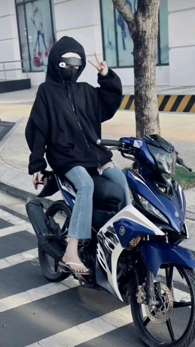 Gái xinh đeo khẩu trang - Bộ sưu tập ảnh thời đại mới 22