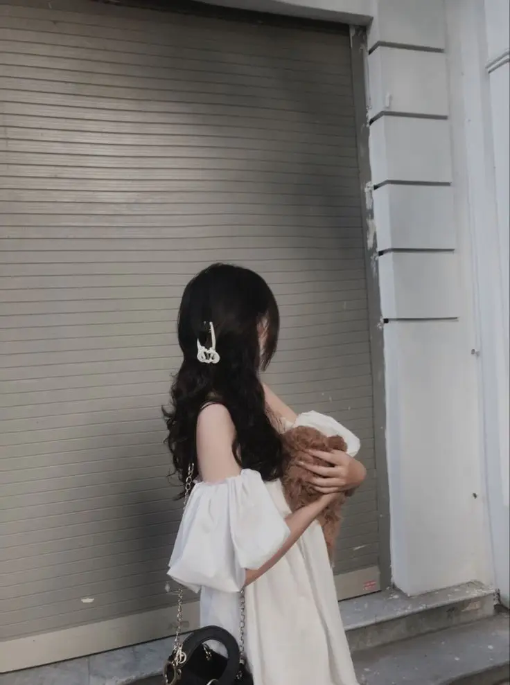 Gái Xinh Mặc Đồ Hở: Bộ Sưu Tập Hình Ảnh Quyến Rũ 27
