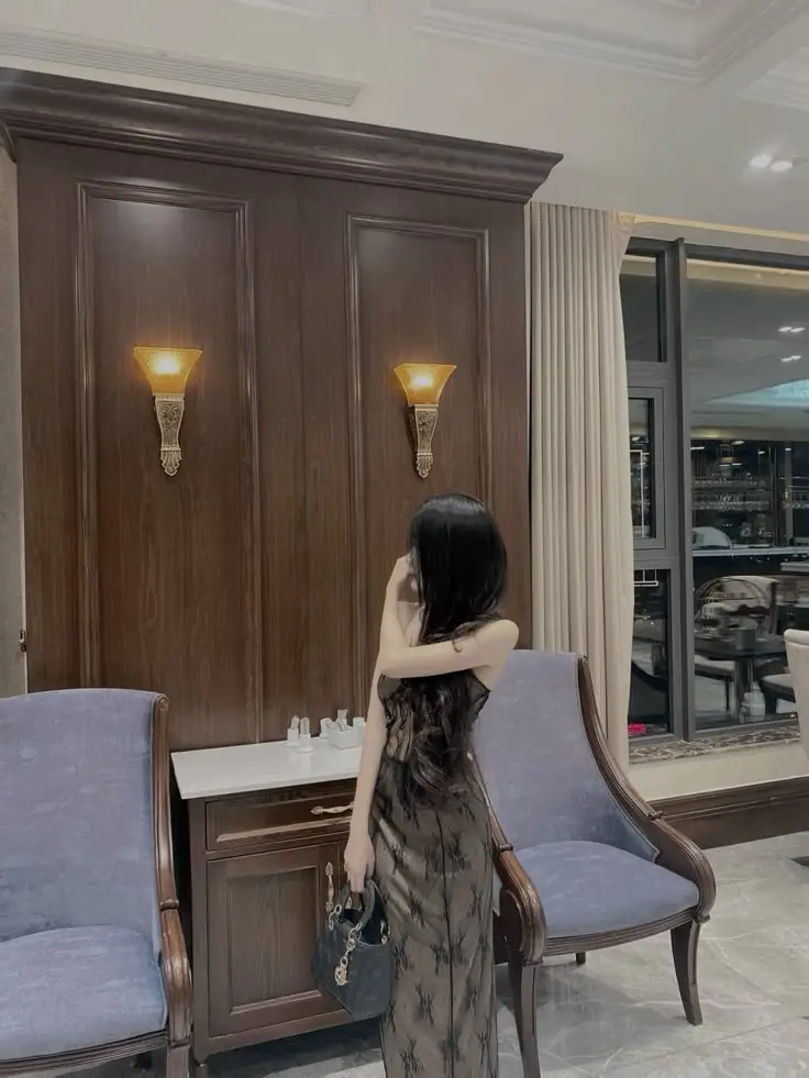 Gái Xinh Mặc Đồ Hở: Bộ Sưu Tập Hình Ảnh Quyến Rũ 41