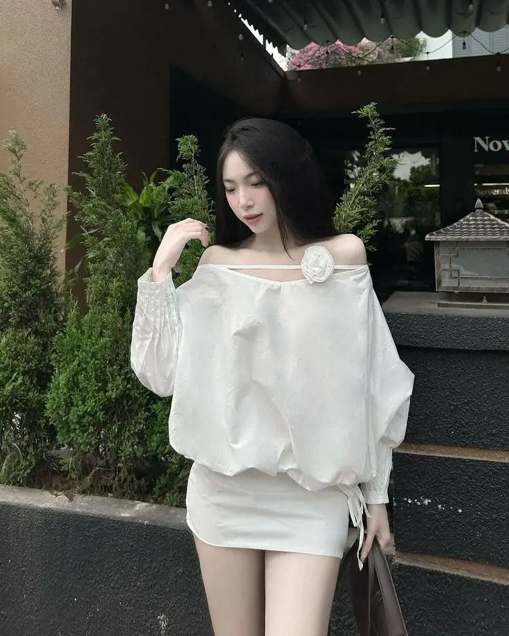Gái Xinh Mặc Váy Trắng Ngắn - Hình Ảnh Đẹp Nhất 11