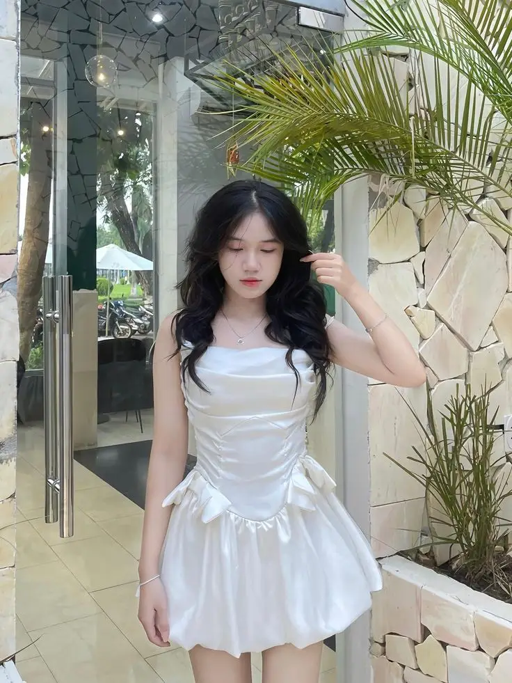 Gái Xinh Mặc Váy Trắng Ngắn - Hình Ảnh Đẹp Nhất 34