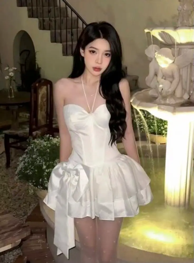 Gái Xinh Mặc Váy Trắng Ngắn - Hình Ảnh Đẹp Nhất 49