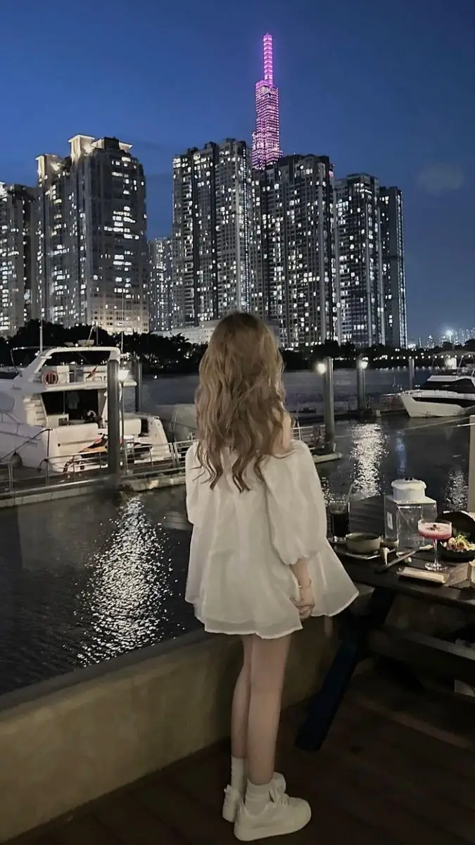 Gái Xinh Tóc Dài Che Mặt: Bộ Sưu Tập Ảnh Đẹp 50