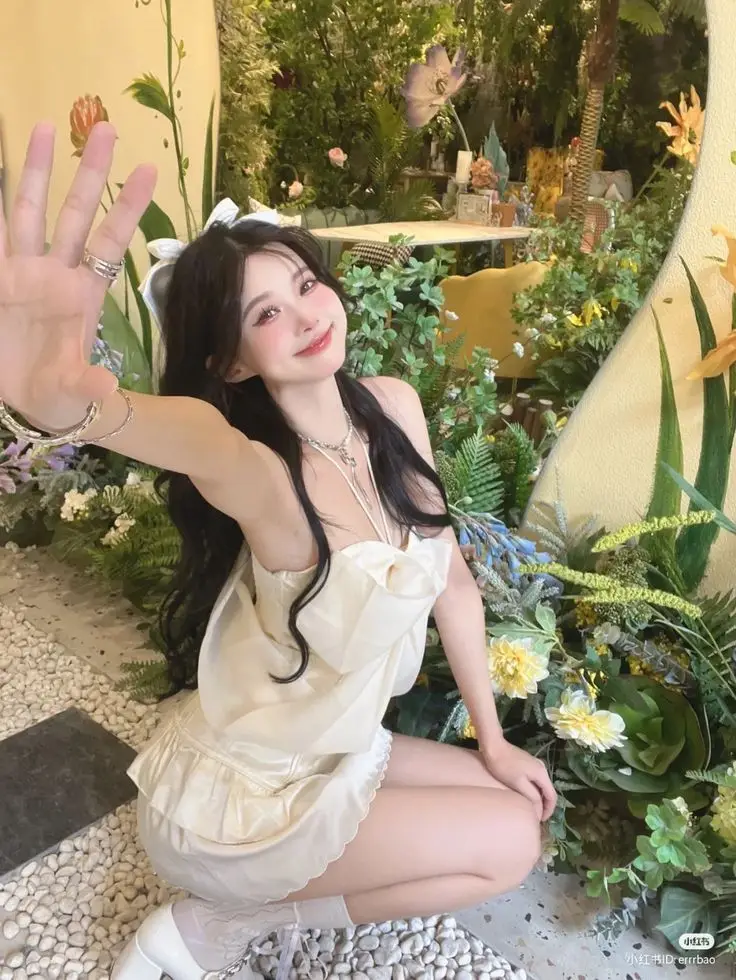Gái Xinh Trung Quốc Nude - Sự Quyến Rũ Nghẹt Thở 8